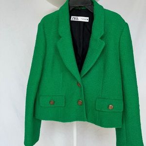 Zara (M) cotton-blend boxy blazer in bright green with vintage bronze buttons.
